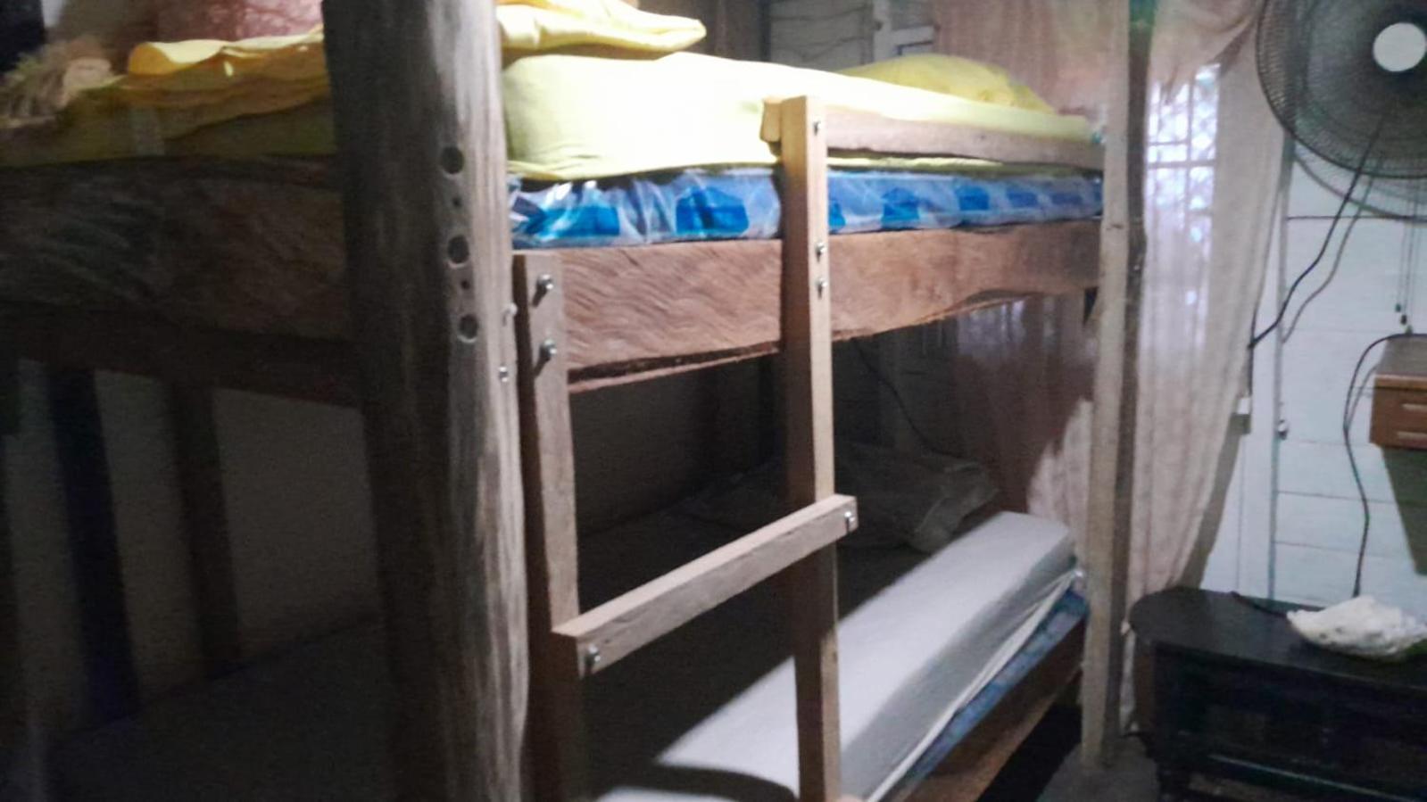 Hostal Cafe Axel Bocas Town Ngoại thất bức ảnh