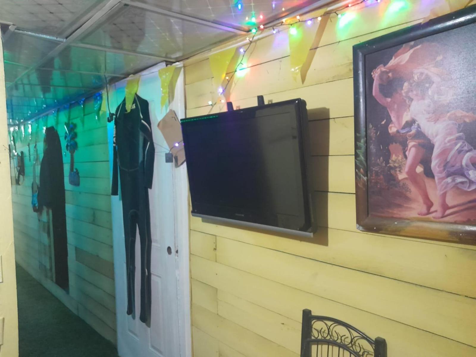 Hostal Cafe Axel Bocas Town Ngoại thất bức ảnh